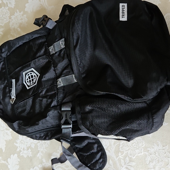 NWT Travel Backpack - Picture 15 of 15